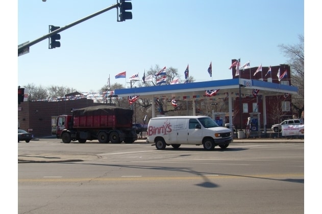 More Photos Of 3614-3620 W Division St, Chicago Storefront For Sale