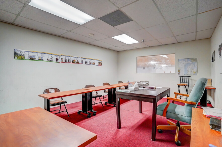 More Photos Of 950 S Central Ave, Compton Schools For Sale