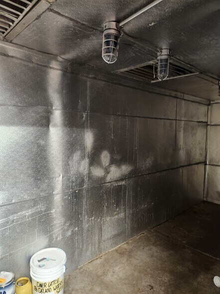 More Photos Of 725 Central Ave NE, Albuquerque Restaurant For Lease