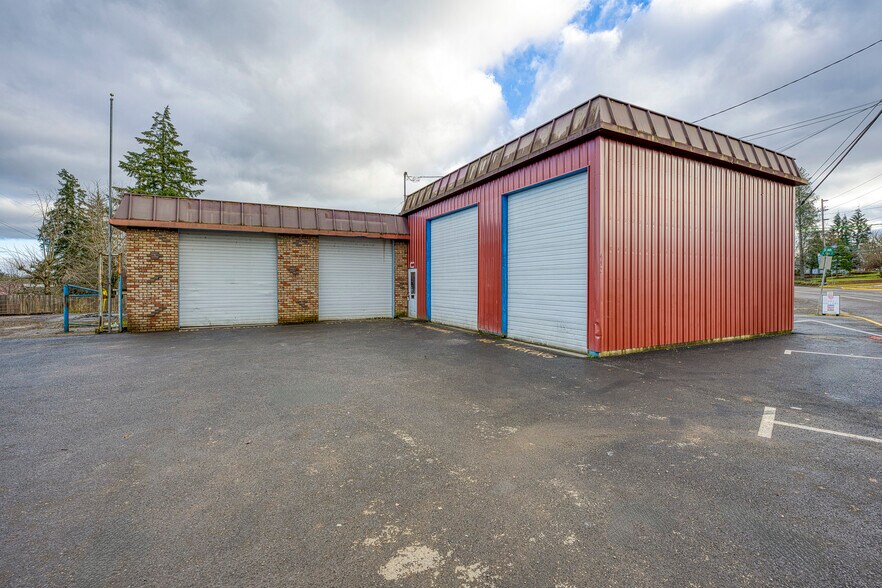 More Photos Of 452 SE Main St, Willamina Auto Repair For Sale