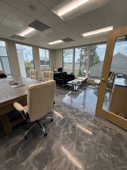 More Photos Of 767 E Brookhaven Cir E, Memphis Medical For Sale