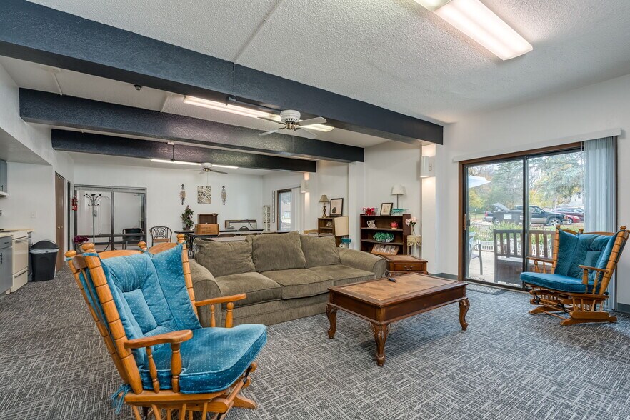 More Photos Of 3200 Maple Ave, Slayton Apartments For Sale