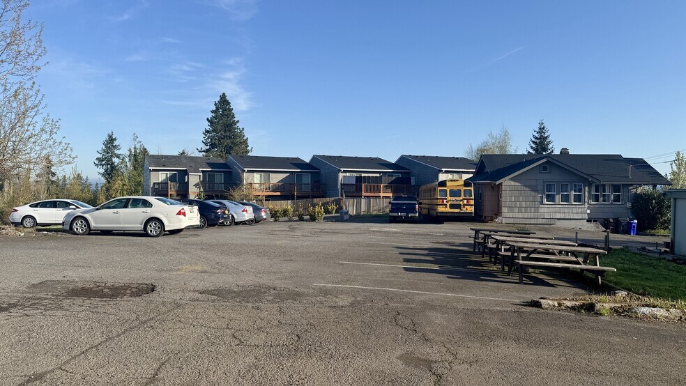 More Photos Of 220 Molalla Ave, Oregon City Restaurant For Sale