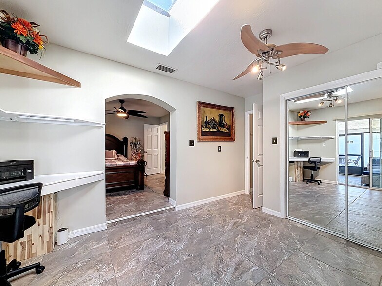 More Photos Of 421 NW 14th Pl, Crystal River Multifamily For Sale