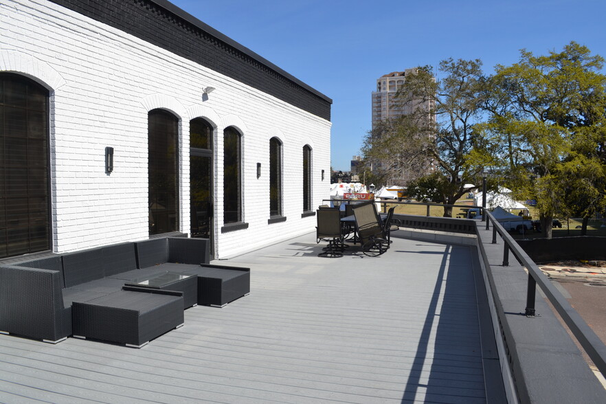 More Photos Of 10 S Newnan St, Jacksonville Loft Creative Space For Lease