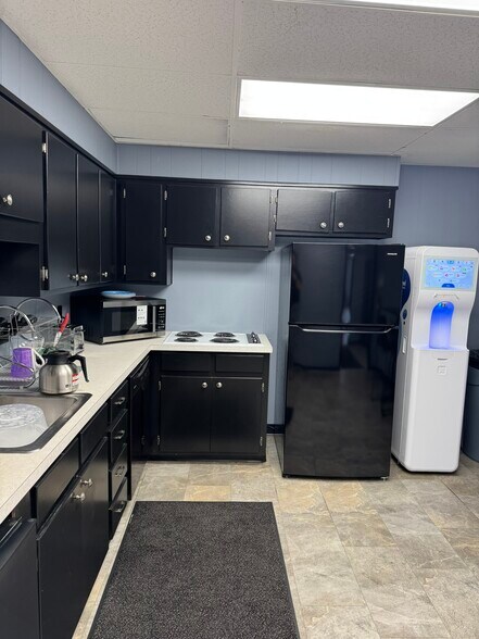 More Photos Of 1 Harold Ives Dr, North Little Rock Warehouse For Sale