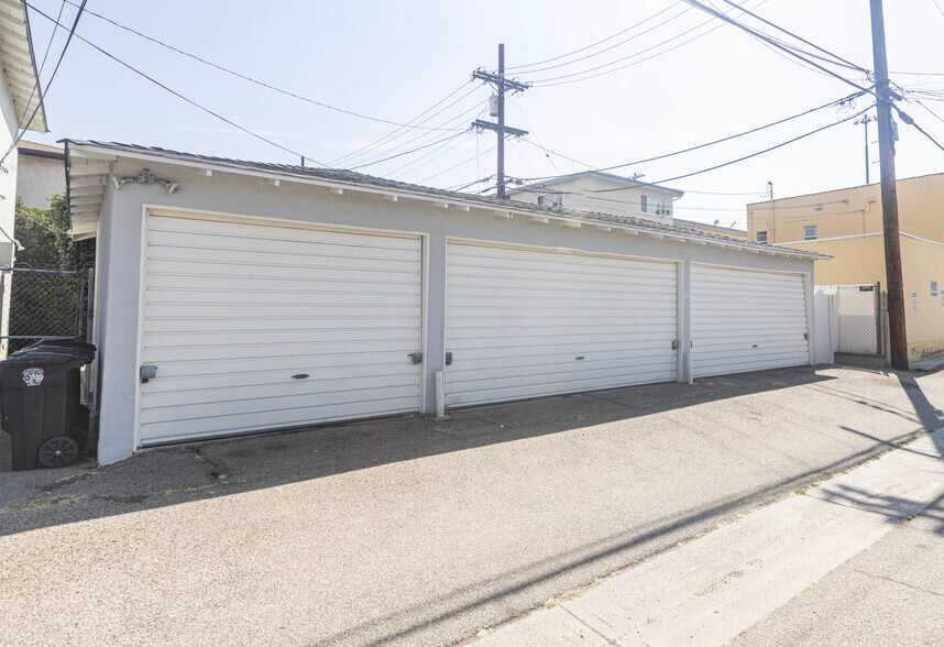 More Photos Of 310-312 Cornell Dr, Burbank Apartments For Sale