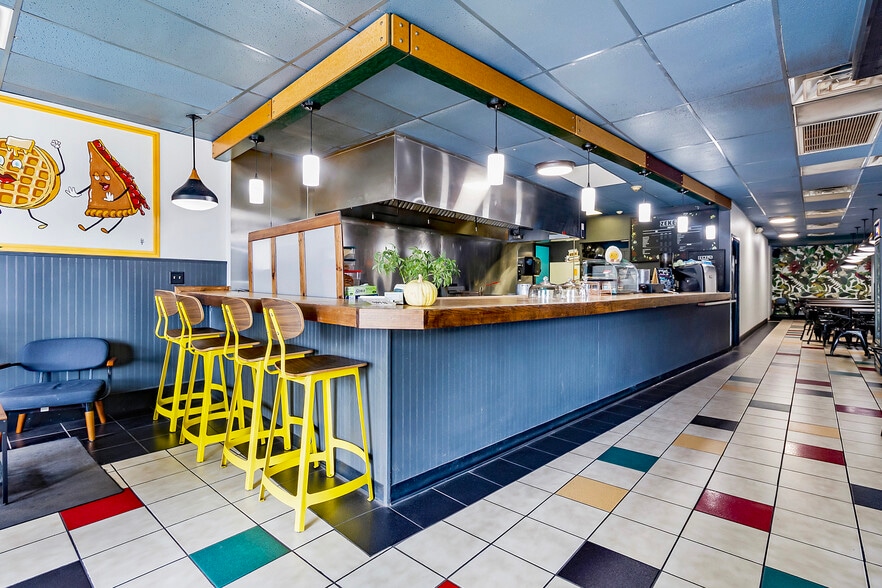 More Photos Of 458 High St, Morgantown Apartments For Sale