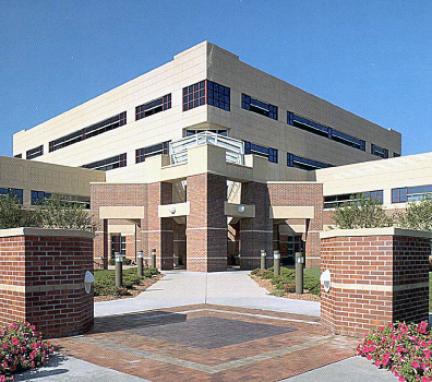 Primary Photo Of 6000 University Ave, West Des Moines Medical For Lease