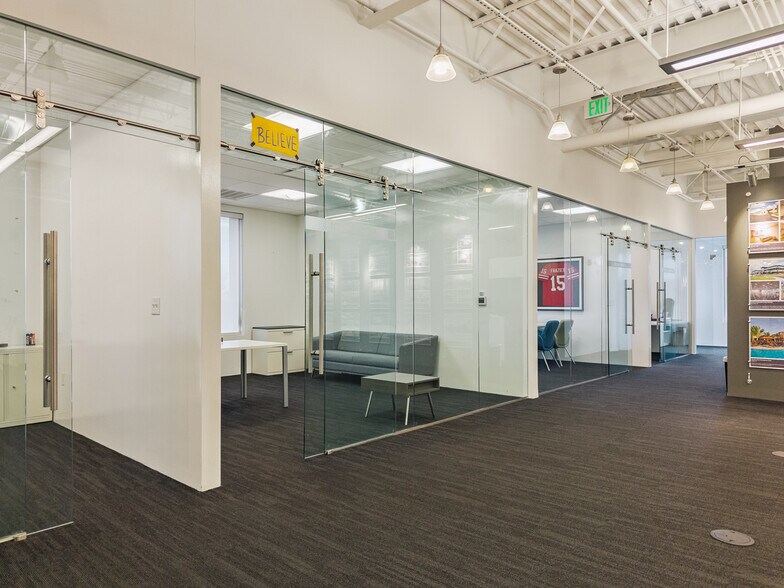 More Photos Of 2179 Edward Curd Ln, Franklin Loft Creative Space For Sale