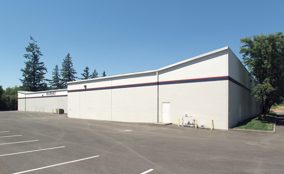 More Photos Of 6200 NE Cherry Dr, Hillsboro Industrial For Sale