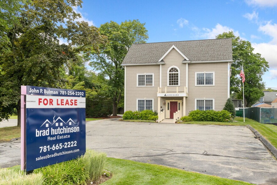 More Photos Of 828 Lynn Fells Pky, Melrose Office For Lease