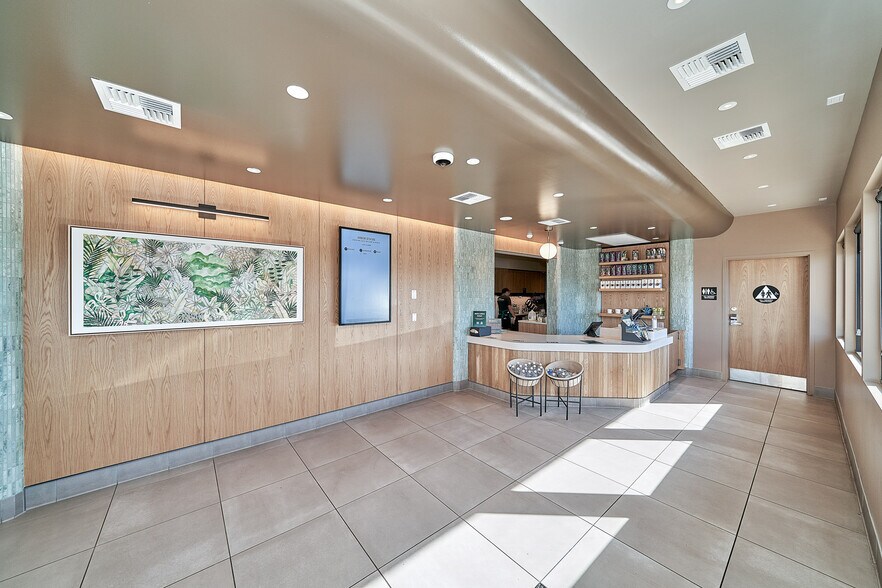 More Photos Of 2302 N Garey Ave, Pomona Fast Food For Sale