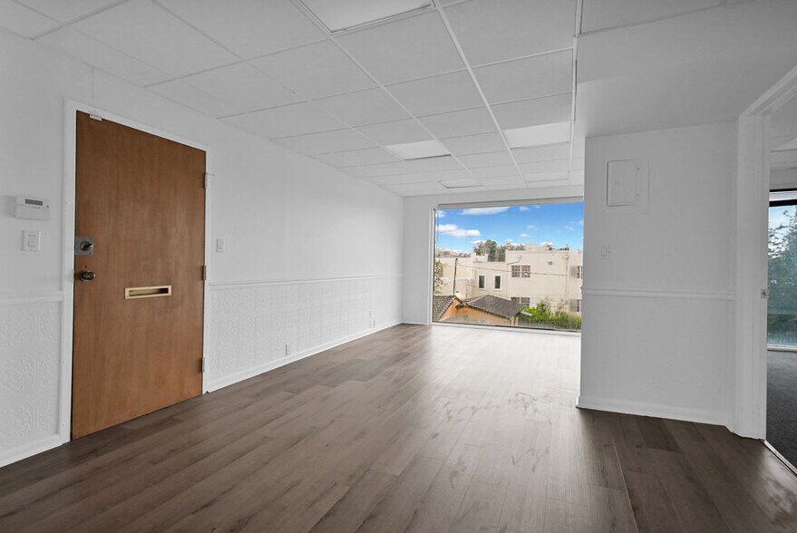 More Photos Of 150 E Davie Blvd, Fort Lauderdale Medical For Lease