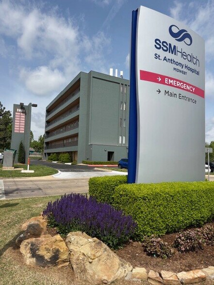 More Photos Of 2801 Parklawn Dr, Midwest City Medical For Lease