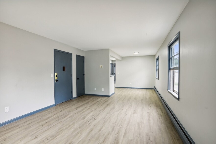 More Photos Of 3606 E 34th St, Minneapolis Apartments For Sale