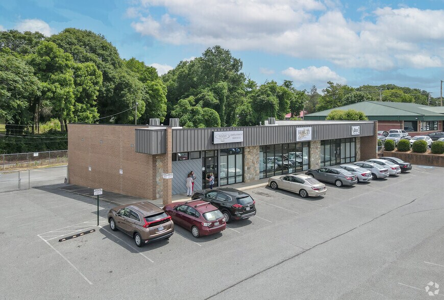 Primary Photo Of 806 E Franklin Blvd, Gastonia Storefront Retail Office For Lease