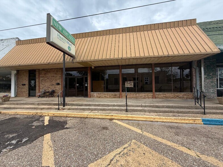 Primary Photo Of 1982 N Railroad Ave, Arcadia Storefront For Sale