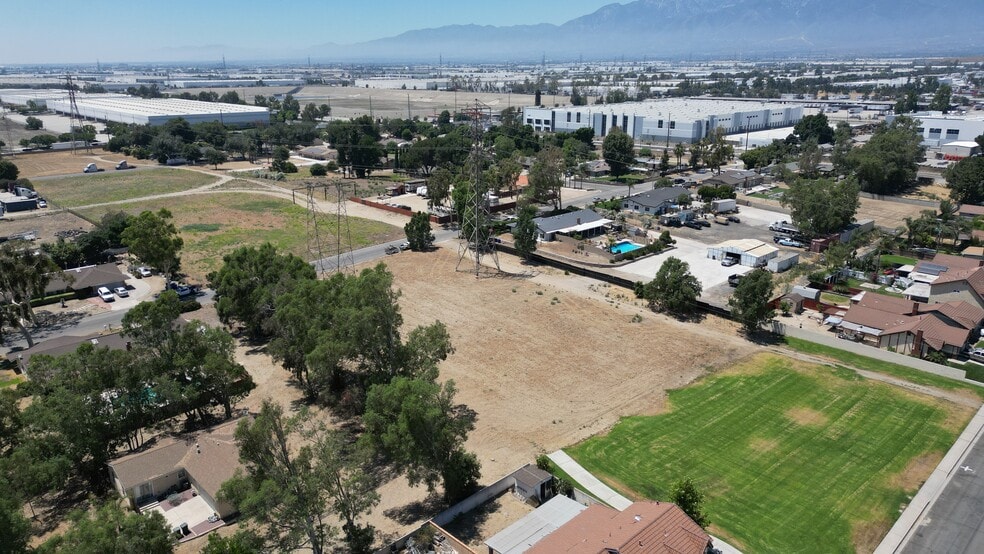 More Photos Of 0 Ponderosa Avenue Ave, Fontana Land For Sale