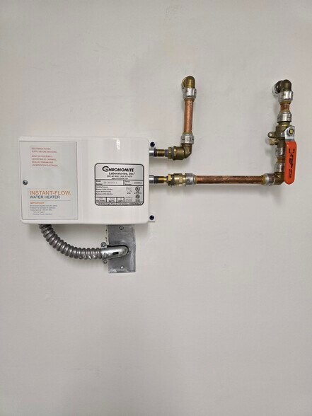 More Photos Of 1201 N Parrott Ave, Okeechobee Medical For Sale