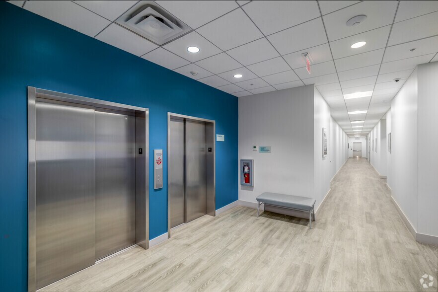 More Photos Of 3683 S Miami Ave, Miami Medical For Lease