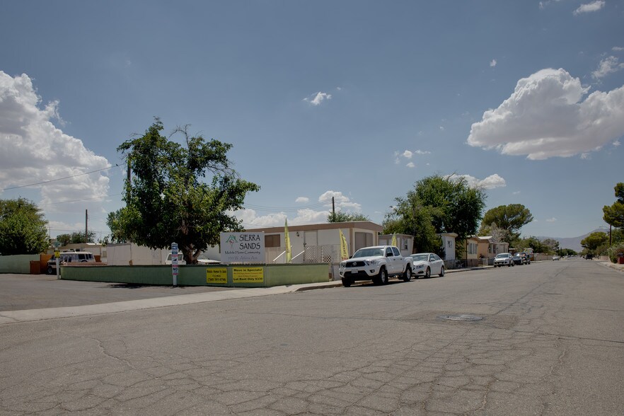 More Photos Of 535 W Atkins Ave, Ridgecrest Manufactured Housing Mobile Home Park For Sale