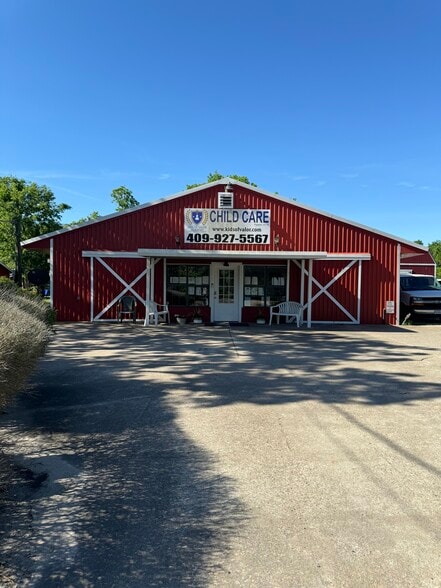 Primary Photo Of 15911 Fir Rd, Santa Fe Daycare Center For Sale