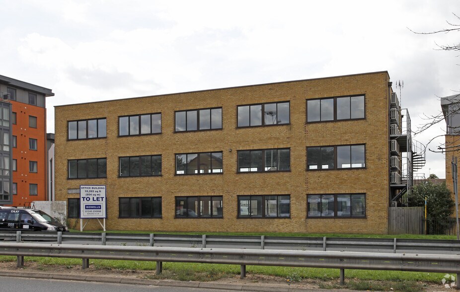 40 Parkway, Chelmsford CM2 7PN Office For Lease