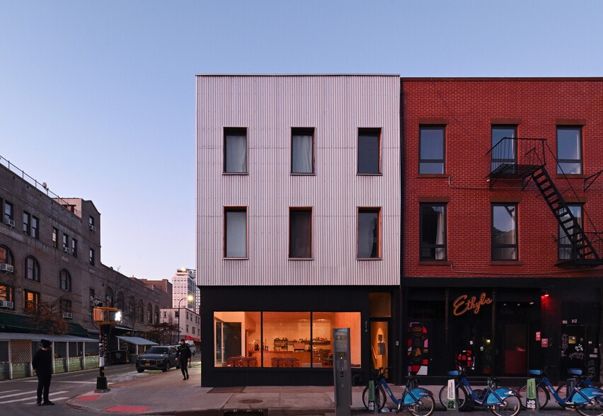 Primary Photo Of 314 Grand St, Brooklyn Apartments For Lease