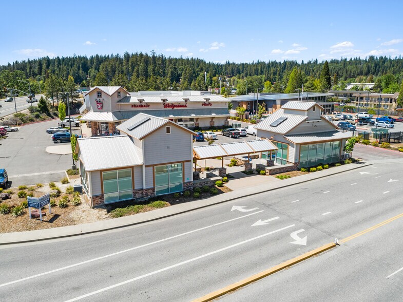 Primary Photo Of 860-870 Sutton Way, Grass Valley Freestanding For Sale
