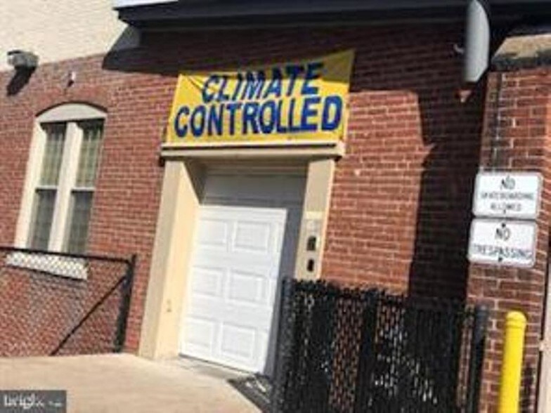 More Photos Of 113 E Chestnut St, Souderton Self Storage For Sale
