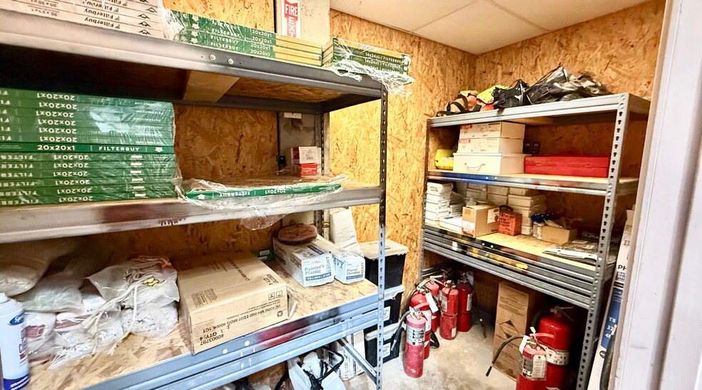 More Photos Of 14625 N Hollyhock Ave, Gardendale Warehouse For Sale