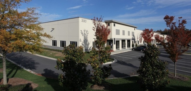 More Photos Of 300 Brogdon Rd, Suwanee Warehouse For Lease