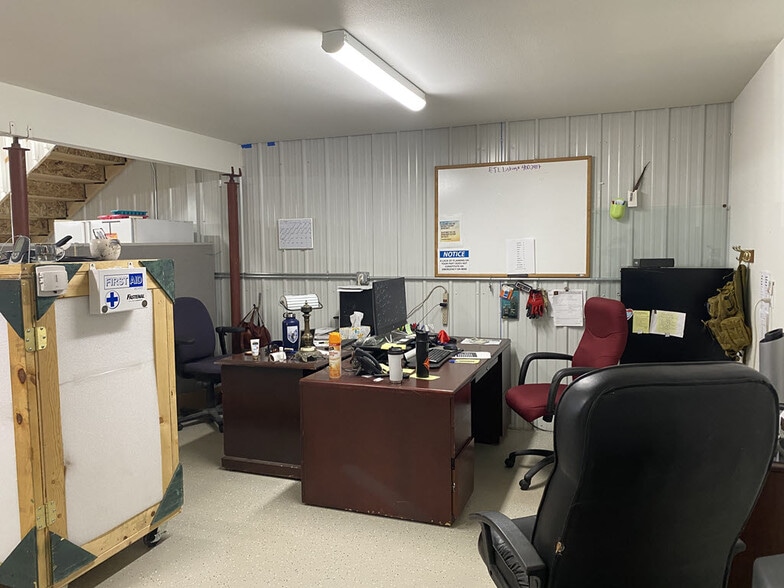 More Photos Of 341 1st St, Mead Warehouse For Sale