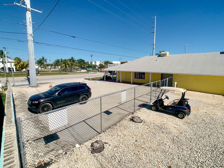 More Photos Of 1825 Overseas Hwy, Marathon Office For Lease