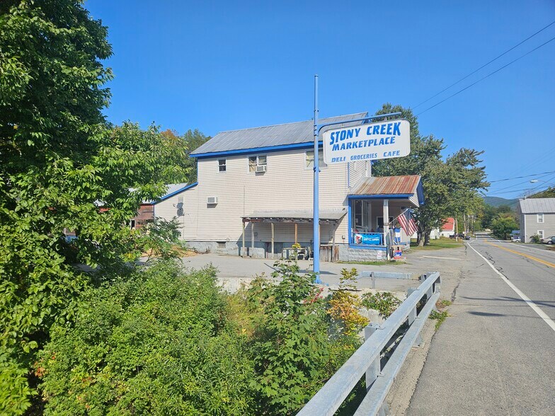 More Photos Of 8 Harrisburg Rd, Stony Creek Apartments For Sale