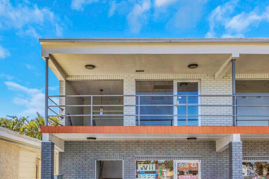 More Photos Of 1915 E Bay Dr, Largo General Retail For Sale