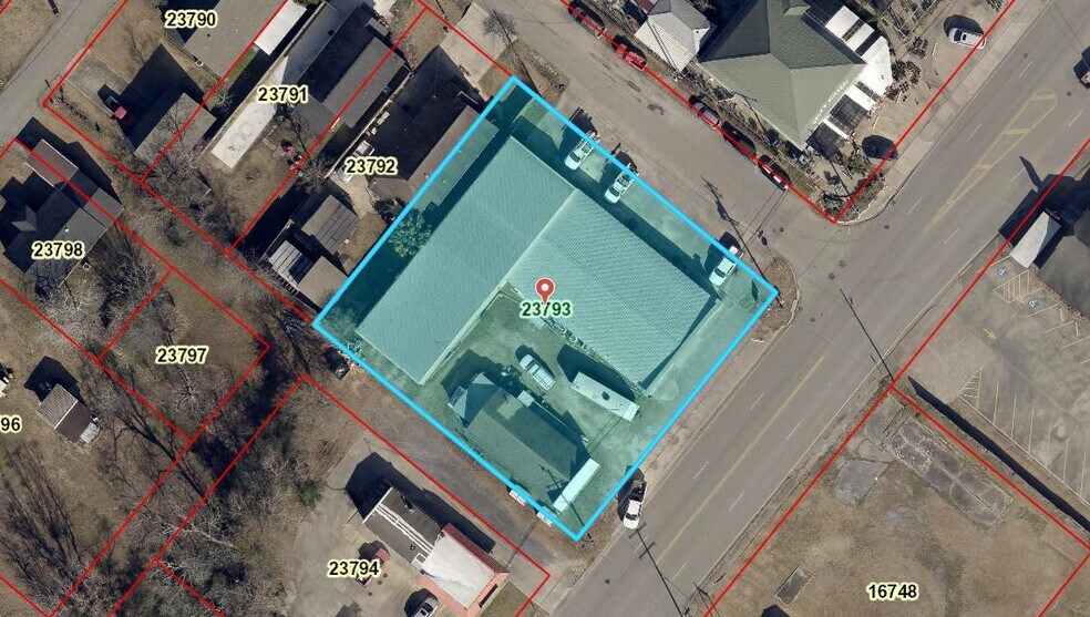 More Photos Of 1504 Nederland Ave, Nederland General Retail For Sale