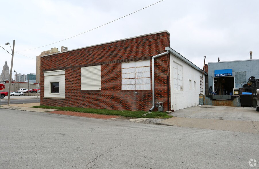More Photos Of 1531 Charlotte St, Kansas City Manufacturing For Sale
