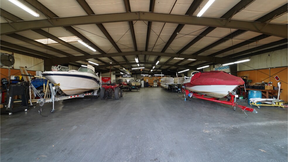 More Photos Of 477 Lytton St, Troutman Manufacturing For Sale
