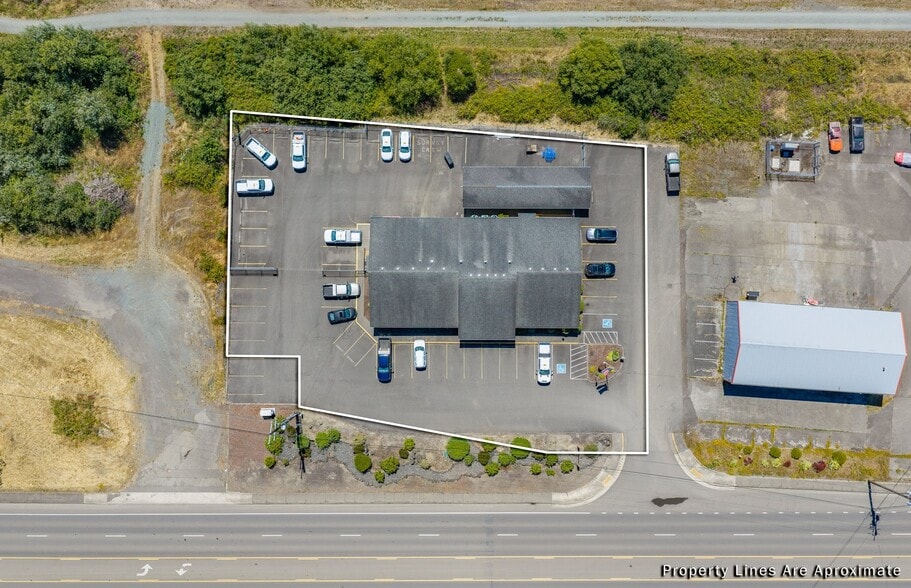 More Photos Of 307 Highway 42 E, Coquille Industrial For Sale