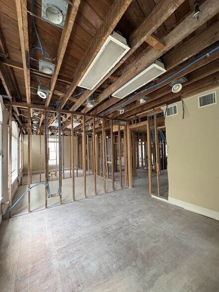 More Photos Of 19 E Central Blvd, Orlando Office For Sale