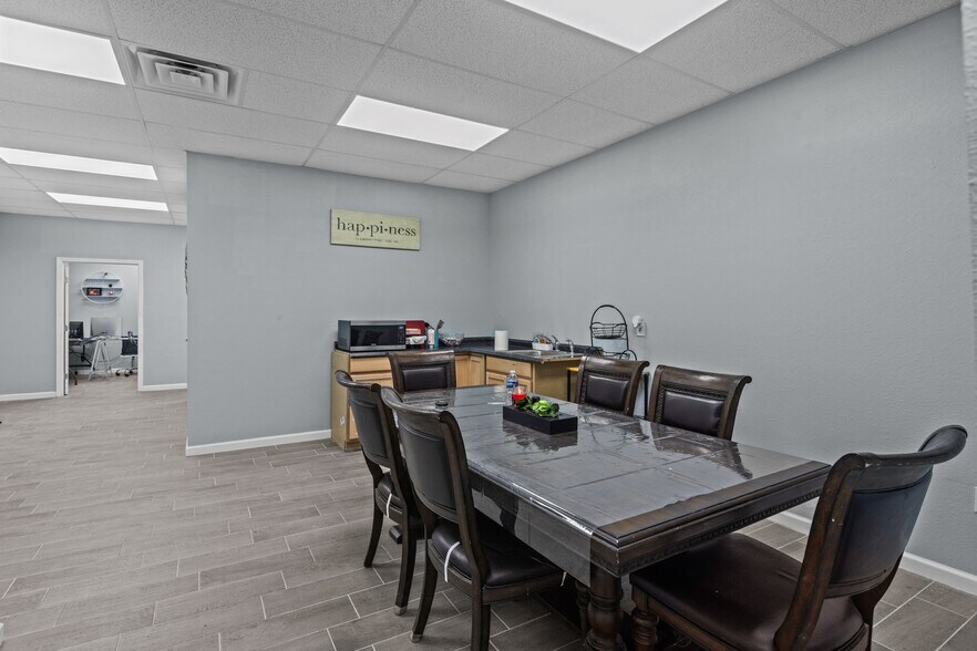 More Photos Of 1881 S Redline Ave, Odessa Industrial For Sale