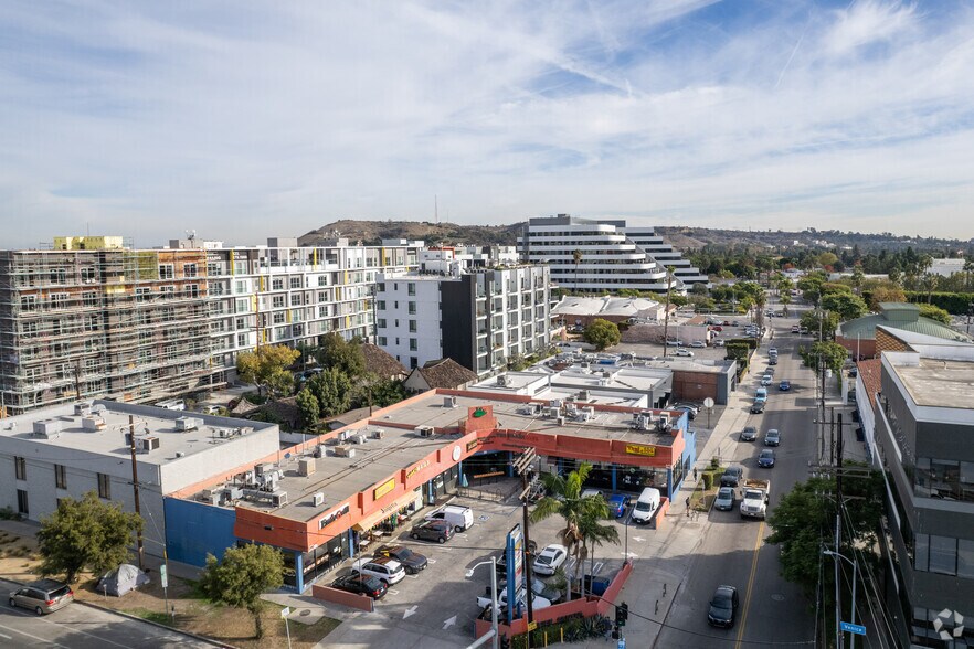 More Photos Of 10020-10036 Venice Blvd, Culver City Freestanding For Lease