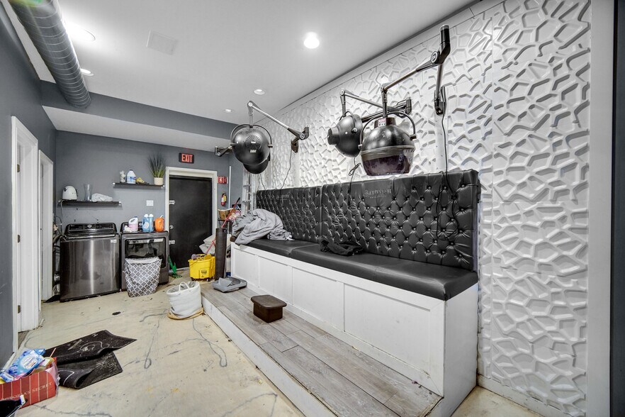 More Photos Of 8546-8554 S Stony Island Ave, Chicago Unknown For Lease