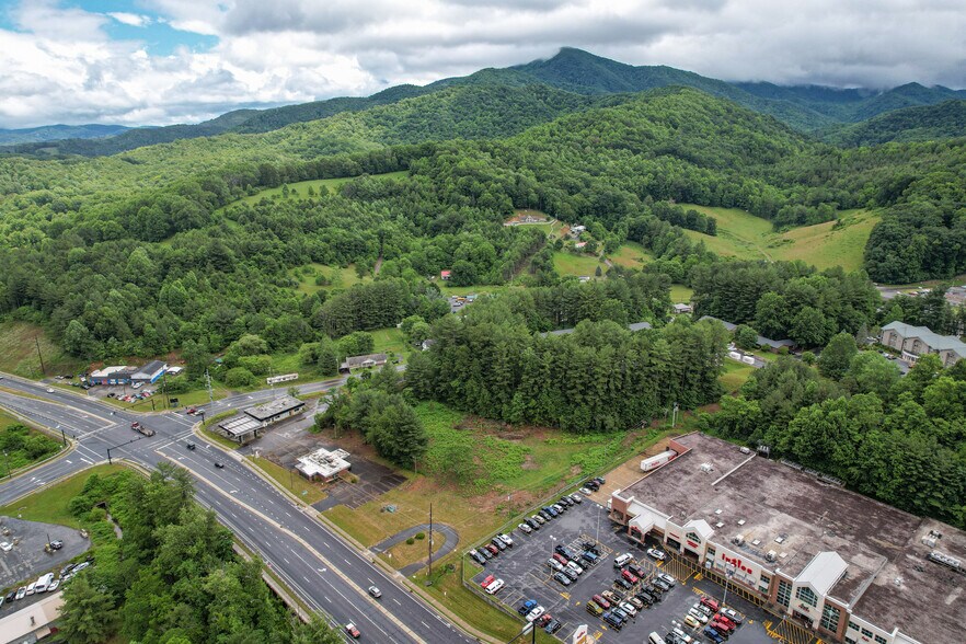 More Photos Of 420 E US Highway 19 E Byp, Burnsville Land For Lease