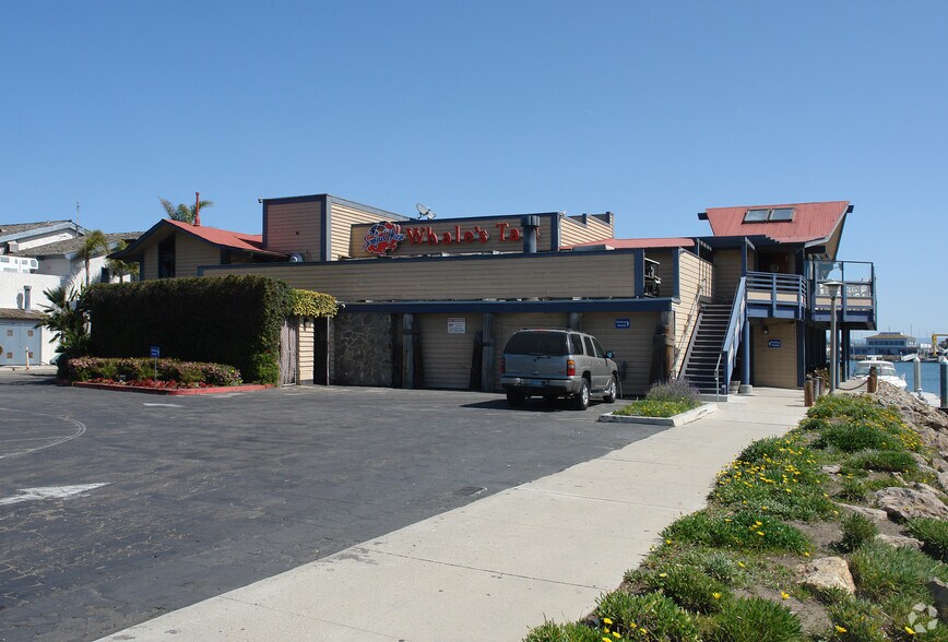 Primary Photo Of 3950 Bluefin Cir, Oxnard Restaurant For Lease