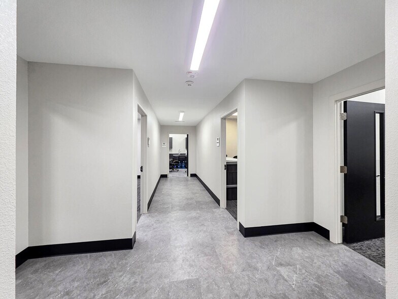More Photos Of 3410 I-10 W, Orange Office For Sale