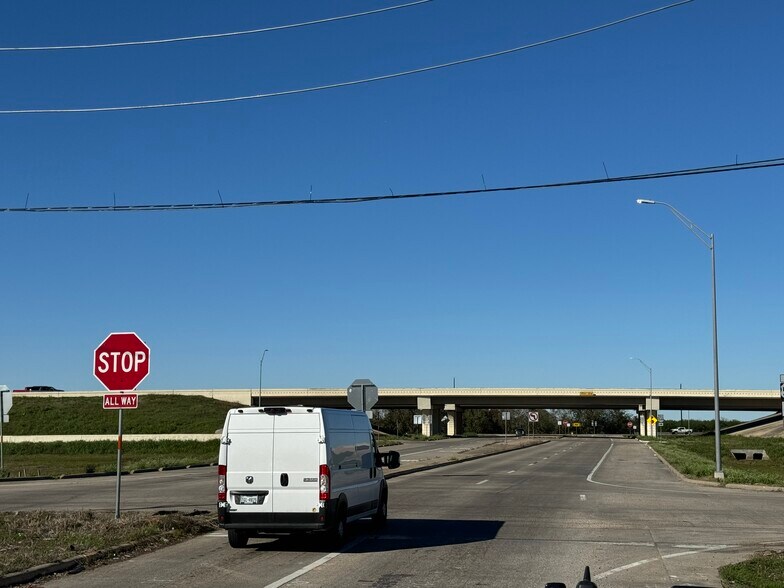 More Photos Of FM 360 Road, Beasley Land For Sale