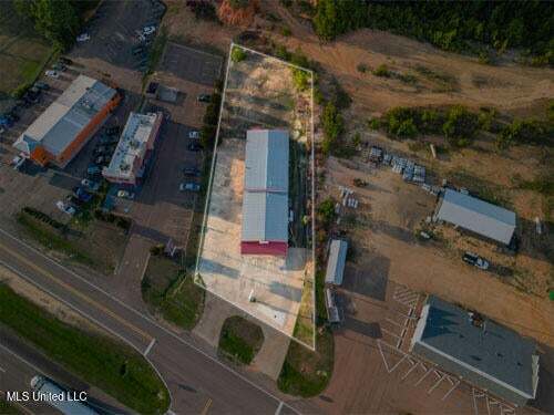 More Photos Of 1660 US 49, Magee Office For Sale